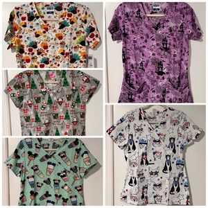 *Bundle* women’s small/xs scrub tops
